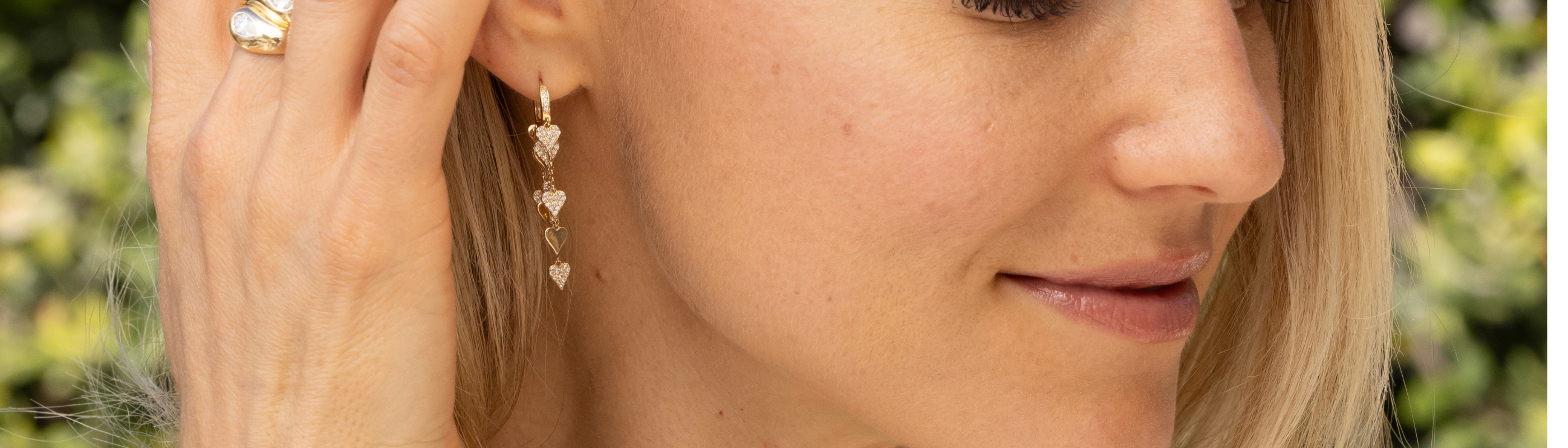 dainty dangling earrings