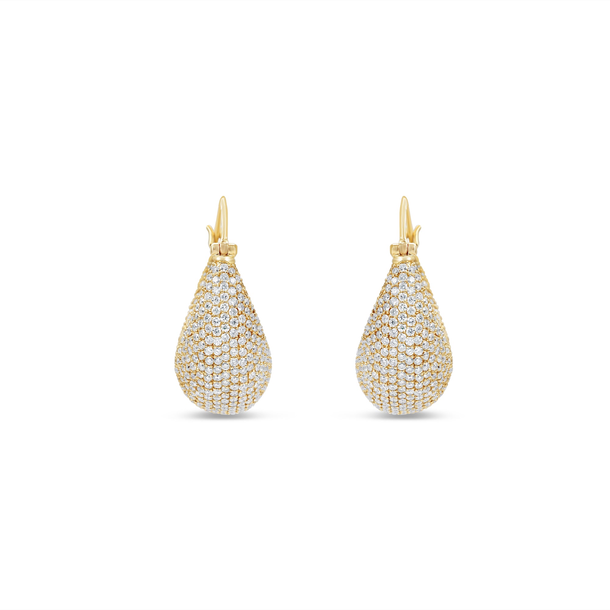 Classic diamond encrusted saddle hoop earrings crafted in 14K yellow gold, featuring a seamless array of sparkling diamonds for a timeless and elegant look. Side view, close up.