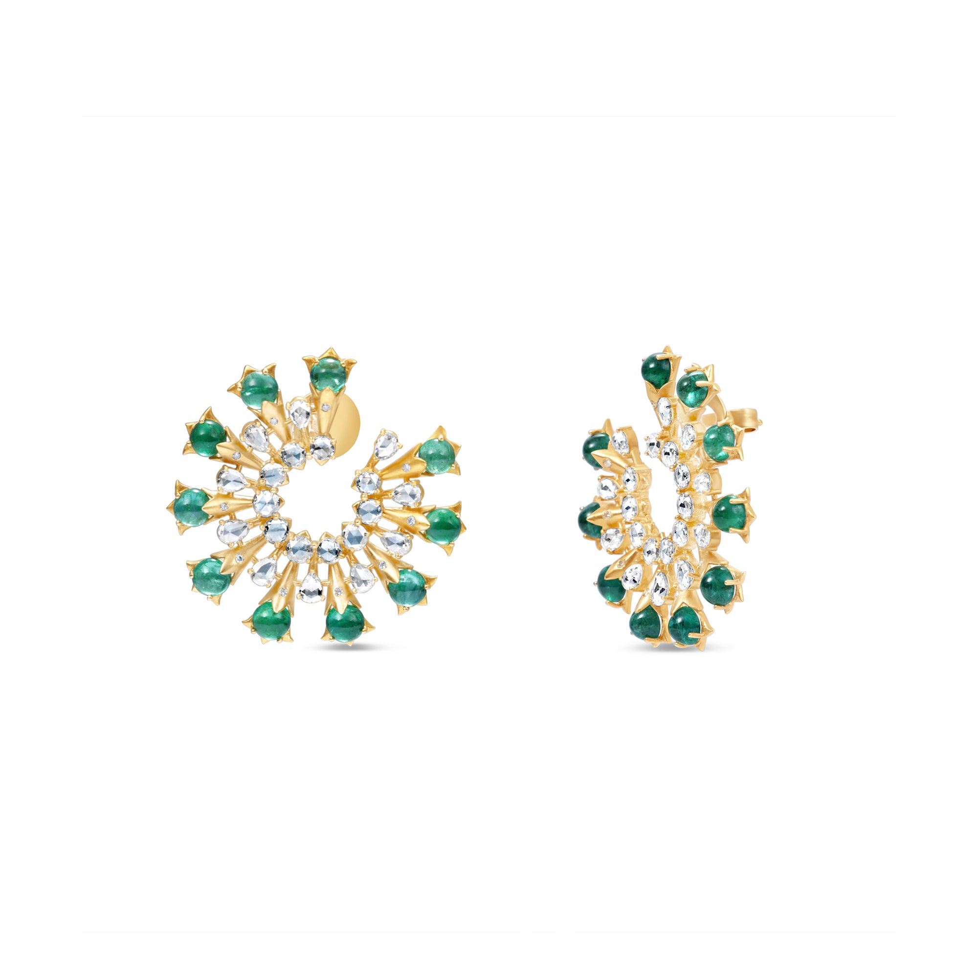 Striking 18K yellow gold disk earrings featuring vibrant emeralds and shimmering rose-cut diamonds, blending elegance with bold design for a timeless statement look. Side and front view, close up. 