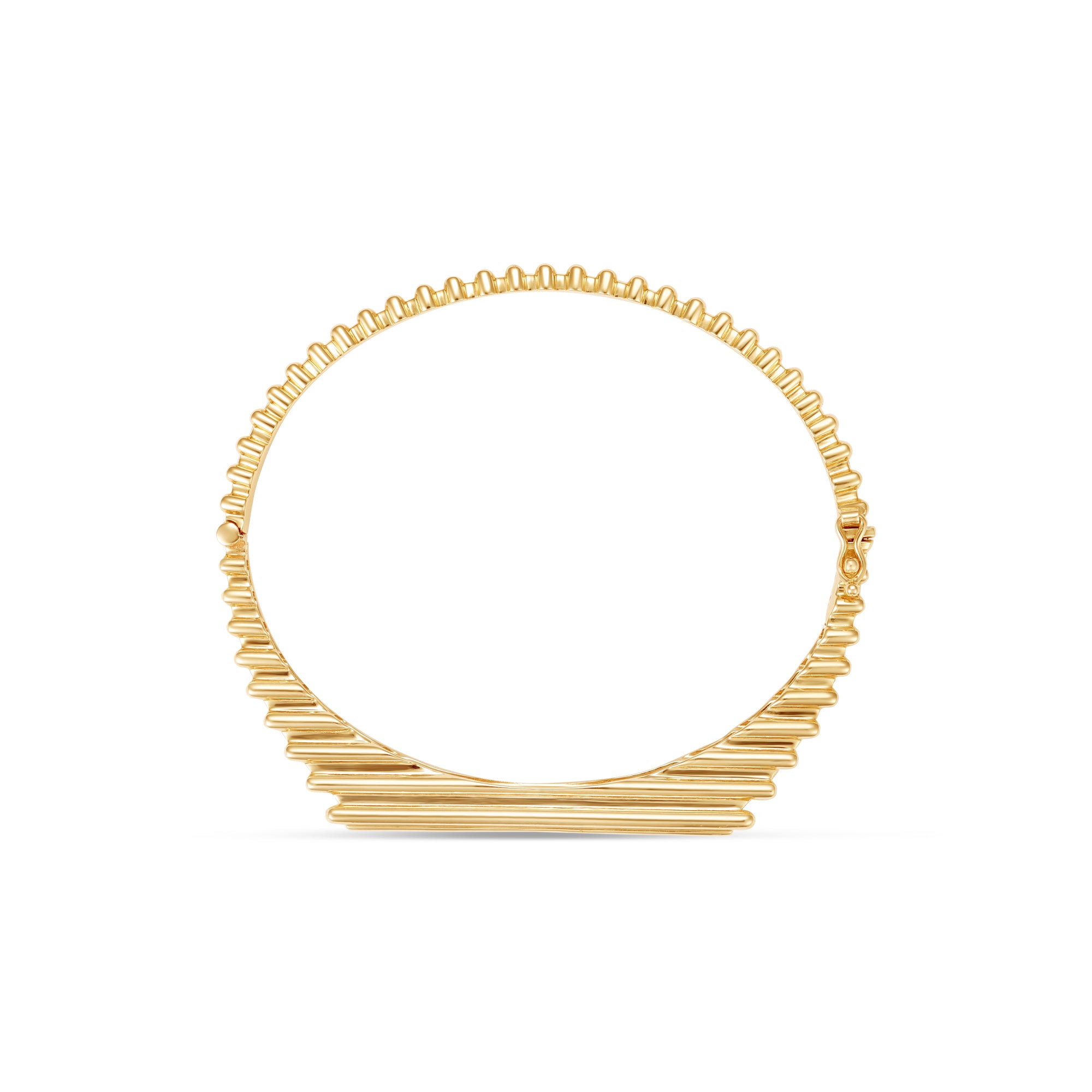 Elegant 14K yellow gold fluted bangle featuring bezel-set baguette diamonds, offering a sophisticated sparkle and timeless design that complements any occasion.