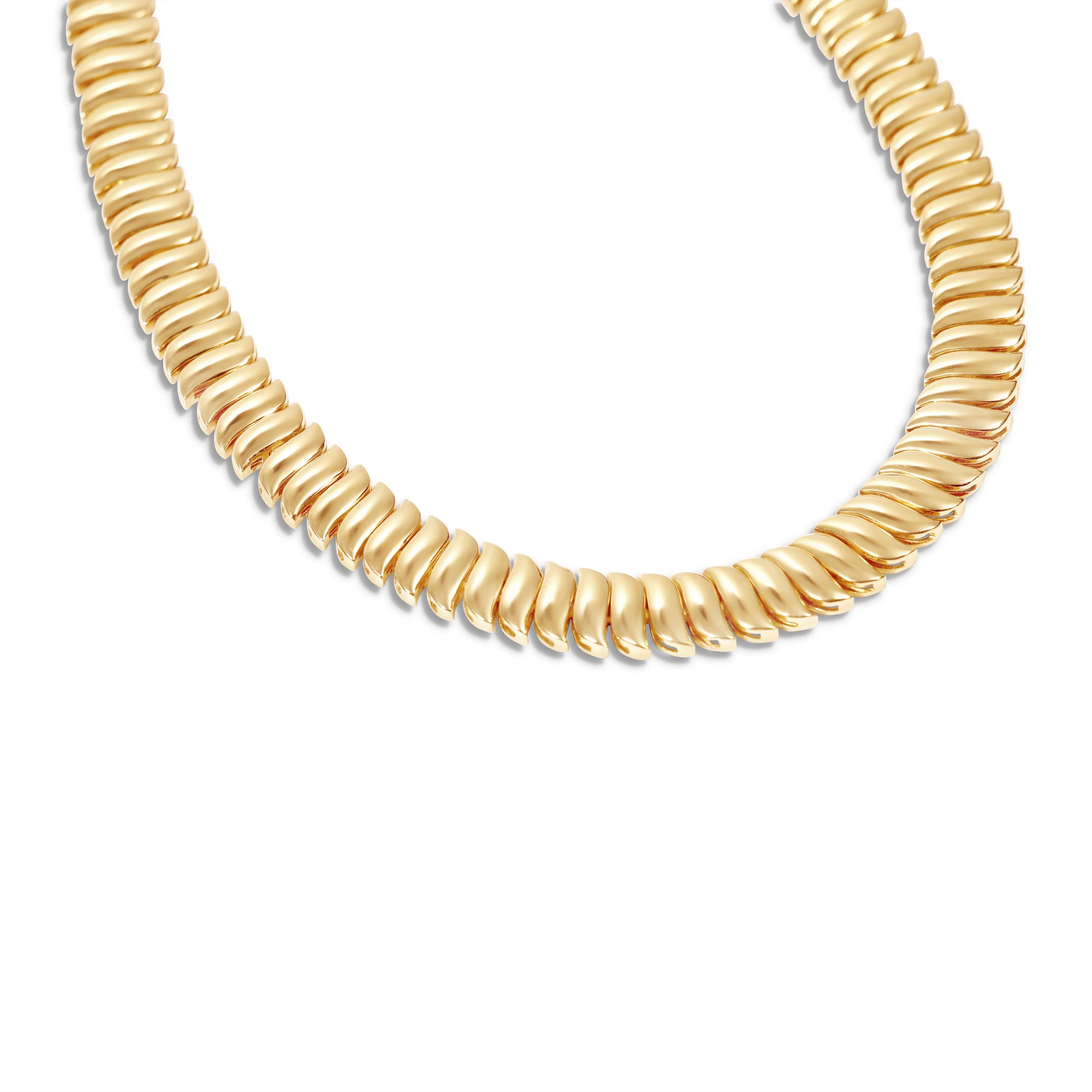 Elegant 14K yellow gold link necklace featuring sleek, polished wave links with an adjustable fit, blending modern design with timeless sophistication for any occasion. Close up. 