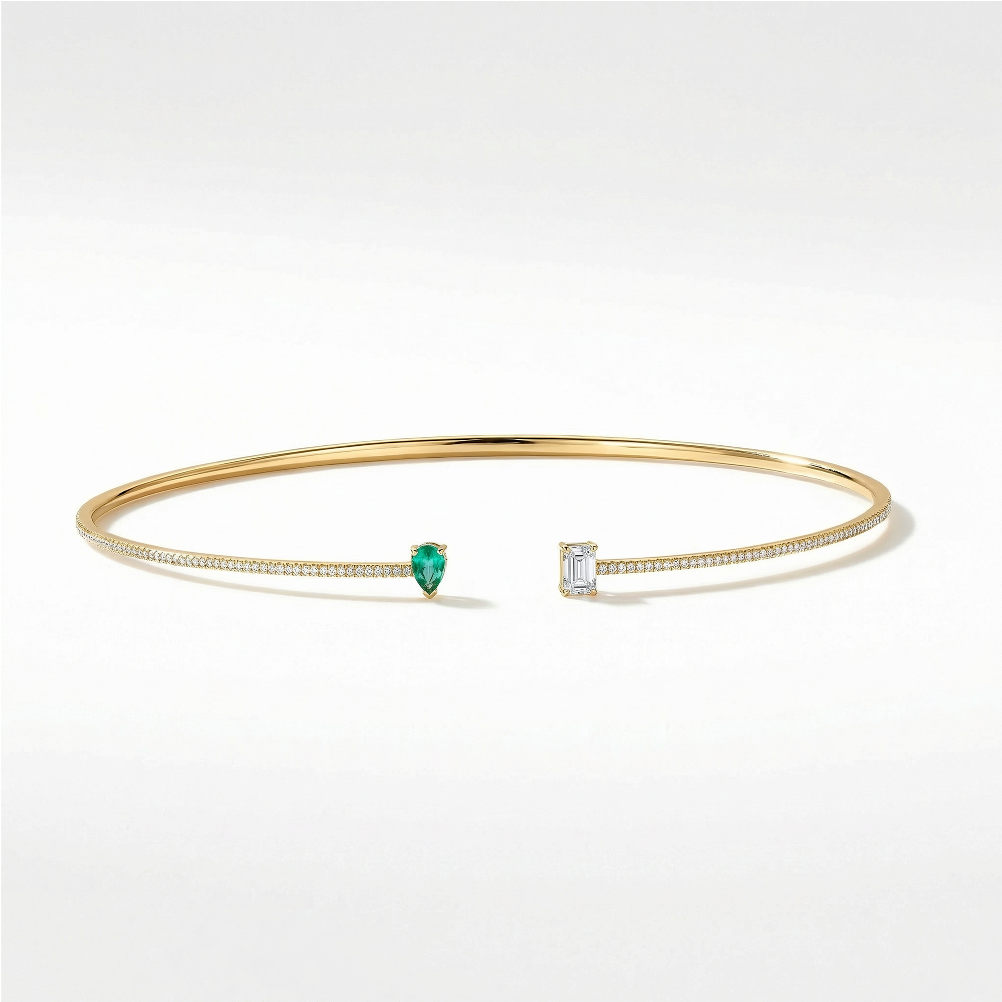 14K Gold Collar Necklace with Pear-Shaped Emerald and Diamond With Diamond Accents Side Facing