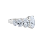 Lab-Grown Diamond Graduated Oval Band